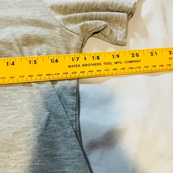 Puma Boys T-Shirt L (14-16) Survival Of The Fastest Graphic Tee Beige Short Slee - Picture 9 of 9